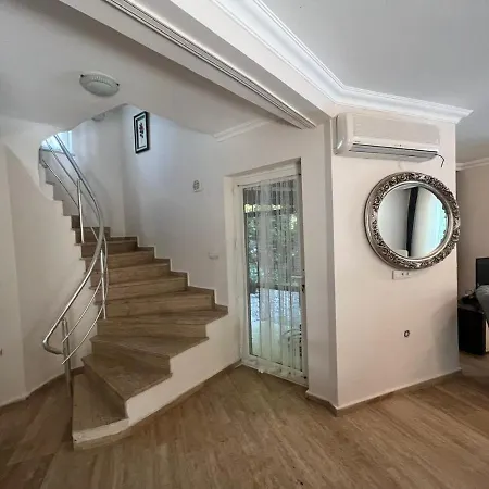 Villa Dreams *